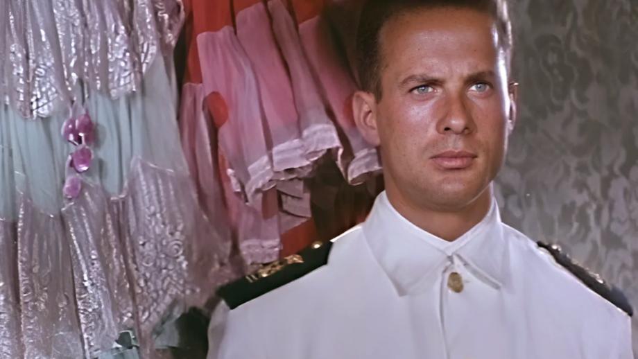 CINE ESPAÑOL : LOS CABALLEROS DEL BOTON DE ANCLA