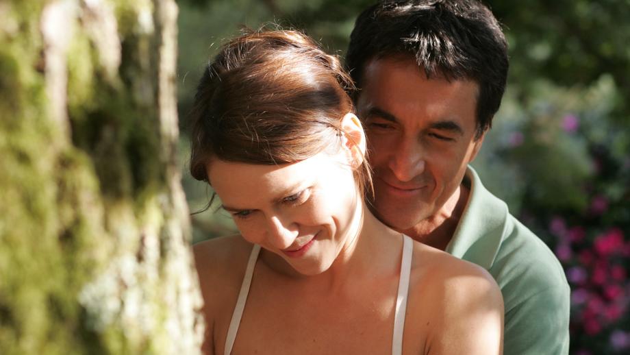 CINE FAMILIAR: NO SE LO DIGAS A NADIE