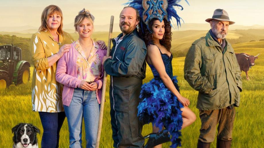CINE DE MEDIANOCHE: UN CABARET EN LA CAMPIÑA