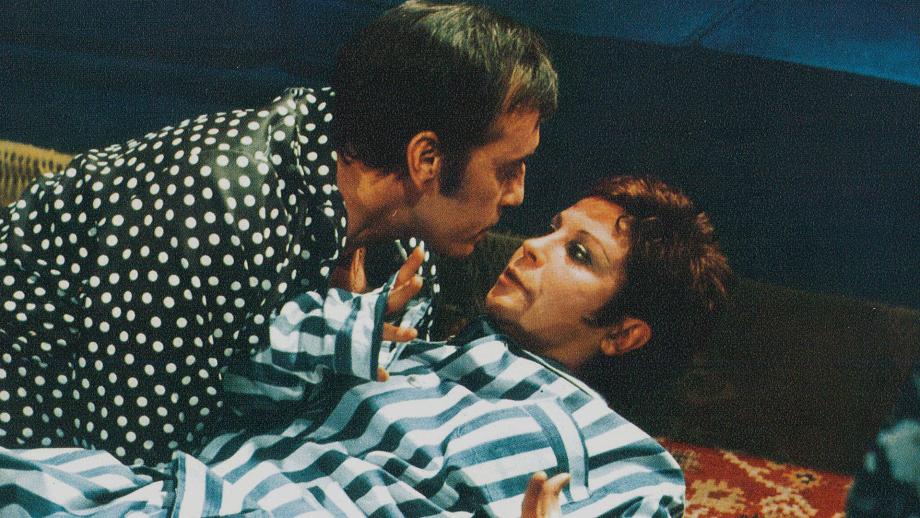 CINE ESPAÑOL: LA GRADUADA