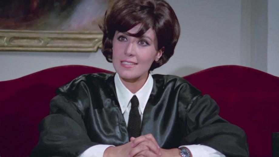 CINE ESPAÑOL : JUICIO DE FALDAS